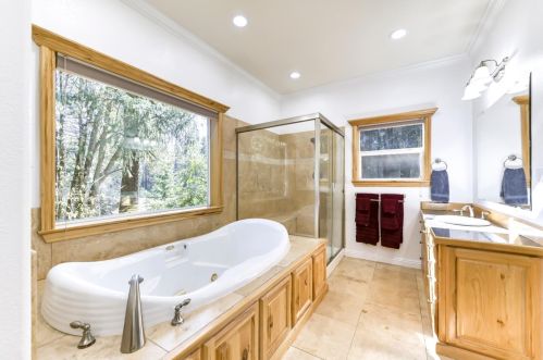 5257 Cold Springs Dr, Michigan Bluff CA  95631-9740 exterior