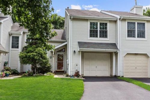 72 Malibu Dr, Tinton Falls, NJ 07724-2545