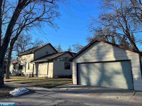 2130 11th Ave, Hibbing MN  55746-1835 exterior