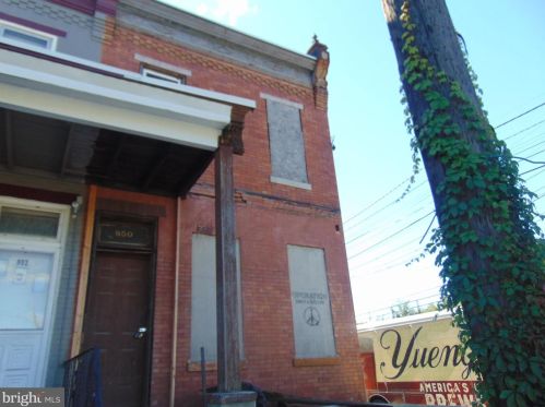 950 Pine St, Camden NJ  08103-1601 exterior