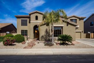 3670 Ravenswood Dr, Gilbert, AZ 85298-9125
