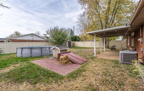 1815 Nebraska Dr, Xenia OH  45385-4841 exterior