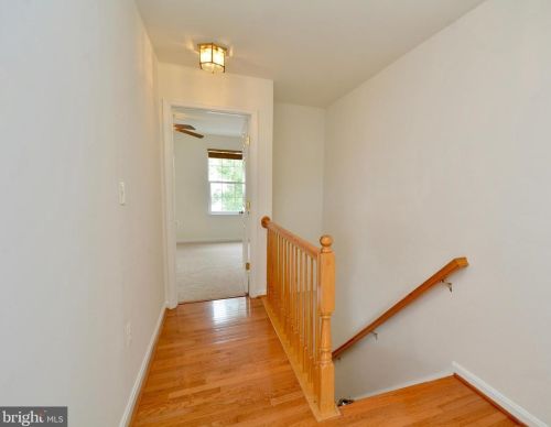 14346 Madrigal Dr, Woodbridge VA  22193-5958 exterior