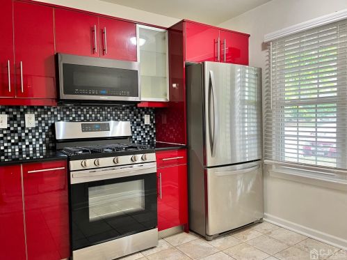 223 Palombi Ct, East Brunswick NJ  08816-5020 exterior