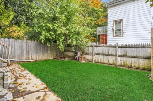 190 Winnikee Ave, Poughkeepsie NY  12601-2731 exterior