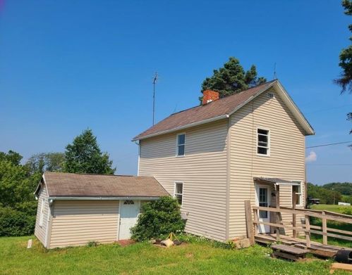 355 Mellon Rd, New Brighton, PA 15066-4241
