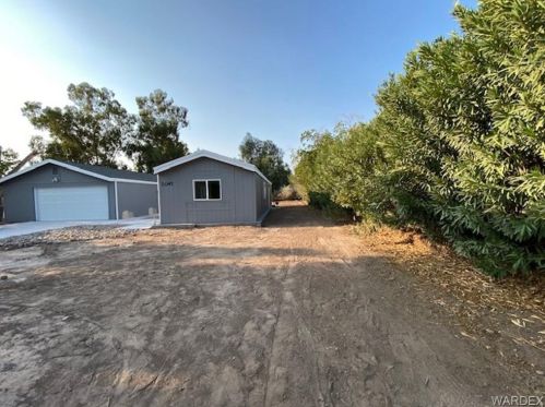 2047 Mustang Dr, Mohave Valley, AZ 86440-9329