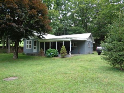 2693 New Lancaster Valley Rd, Locke Mills, PA 17063-9531