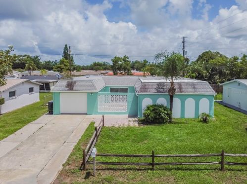 5109 Beacon Hill Dr, New Port Richey, FL 34652-6103