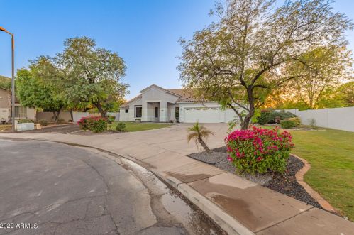 604 Granite St, Gilbert, AZ 85234-4840