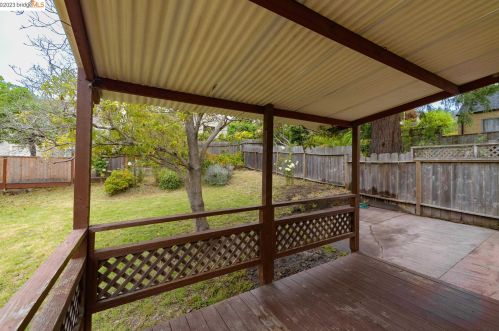 916 Cerrito, Berkeley CA 94706-1522 exterior