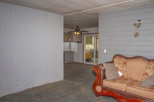 46468 Chuckwagon Rd, Orange Cove CA  93675-9612 exterior