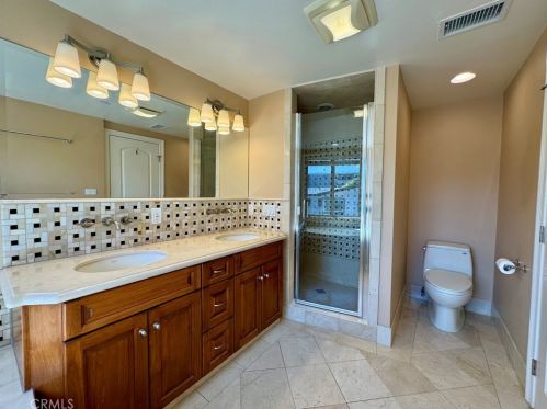 208 Calle Miramar, Redondo Beach CA  90277-6206 exterior