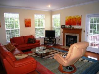 12 Revere Rd, Basking Ridge NJ  07920-2947 exterior