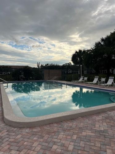 9580 Victoria Ln, Naples FL  34109-1630 exterior