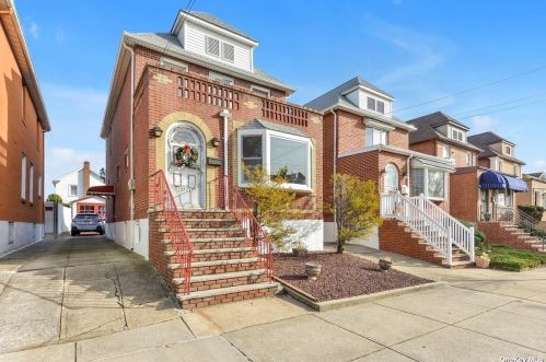 157-17 101st St, Jamaica, NY 11414-1110