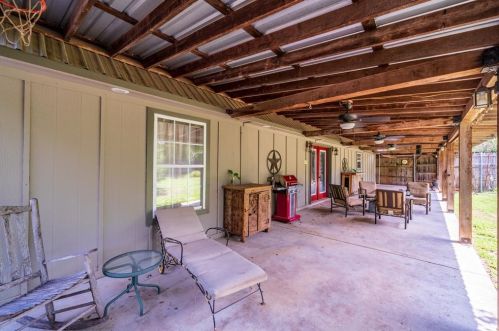 1511 Walnut Grv Rd, Midlothian TX  76065-4749 exterior