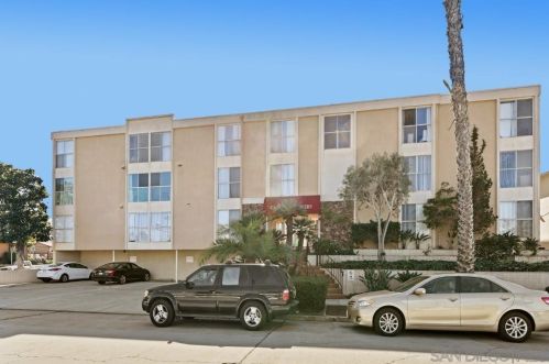 5015 Cape May Ave, San Diego, CA 92107-2530