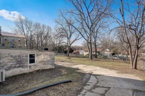 222 Margaret St, Watertown WI  53098-2115 exterior