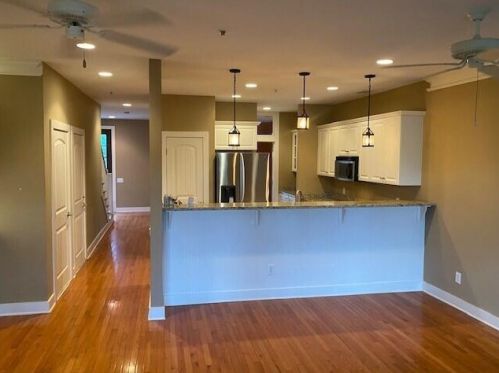 601 Merrifield Ct, Mount Pleasant SC  29466-9266 exterior