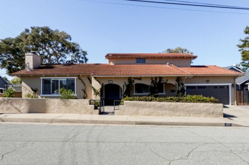 416 9th St, Del Monte Park, CA 93950-4510