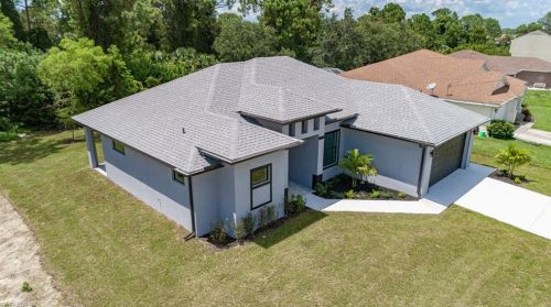 3811 14th St, Lehigh Acres, FL