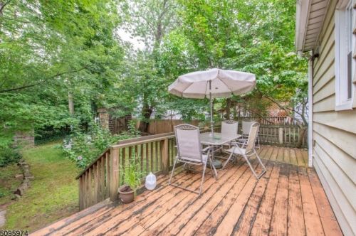 29 Glenwood Ave, Bloomfield NJ  07003-2202 exterior