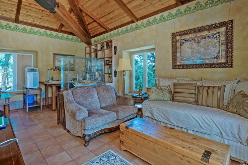3075 Hendricks Rd, Lakeport CA  95453-8416 exterior