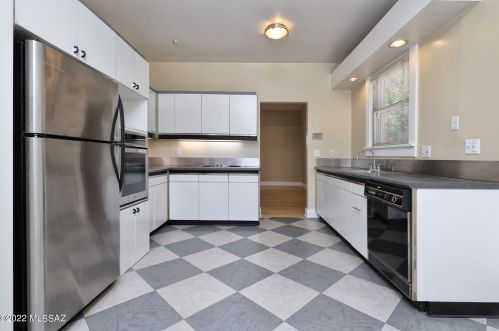 1042 3 Ave, Tucson AZ  85705-7472 exterior