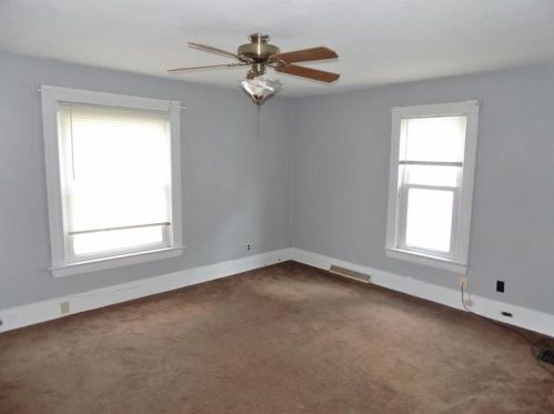 207 Patterson Ave, South Connellsville PA  15425-4536 exterior