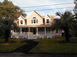 176 Island Dr, Charleston, SC 29407-7639