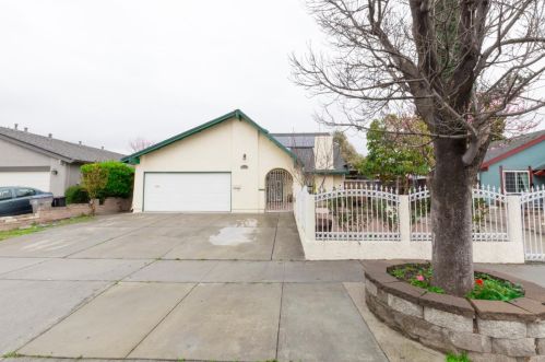 4392 Kingspark Dr, San Jose, CA 95136-2320