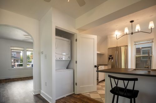 662 Stambaugh Ave, Hermitage PA  16146-4131 exterior