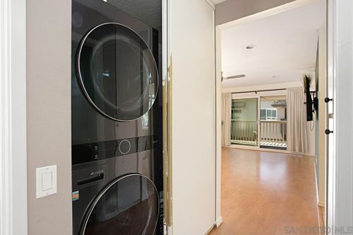 6308 Caminito Salado, San Diego CA  92111-7226 exterior