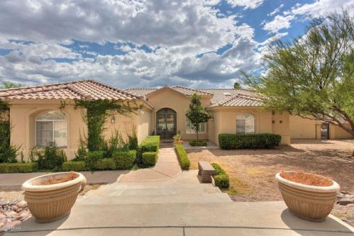 3229 Sue Dr, Nogales, AZ 85621-3875