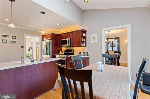 118 Ann Dr, Southampton PA 18954-1639 exterior