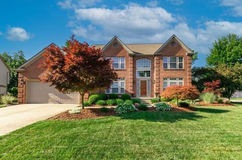 4810 Heycross Dr, Darbydale, OH 43123-9334