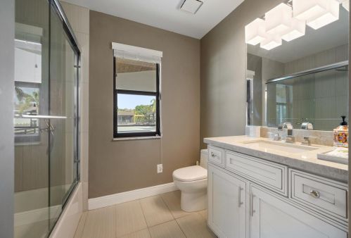 2904 Appaloosa Trl, West Palm Beach FL  33414-7639 exterior