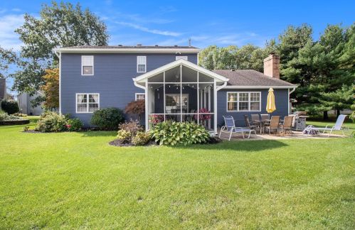 15677 Luminaire Ct, Mishawaka IN  46545-1578 exterior