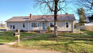 405 Elm St, Philadelphia, TN 37846-2383