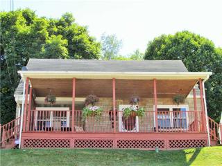 211 Wallula Ave, Butler, PA 16001-6525