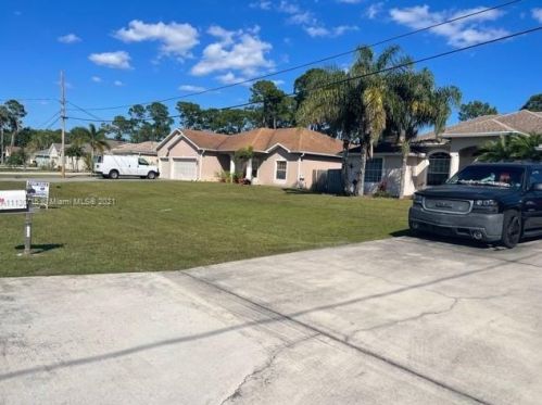 3821 Savona Blvd, Fort Pierce, FL 34953-5328