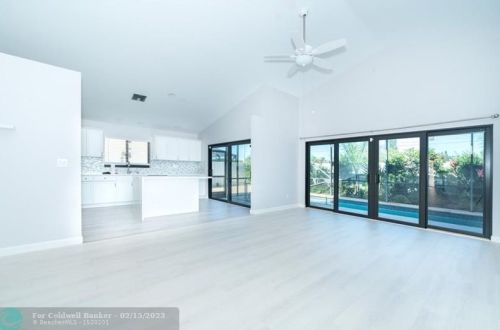 175 Executive Cir, Boynton Beach FL  33436-1835 exterior