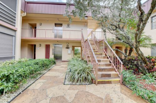 132 Capri C, Delray Beach, FL 33484-7922