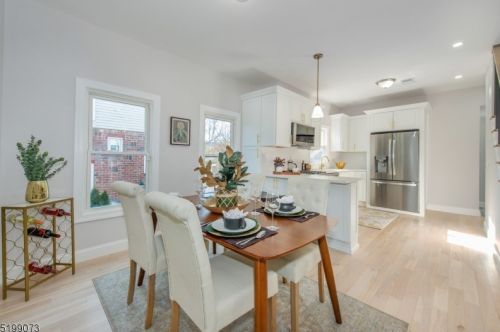 756 Drake Ave, Roselle NJ  07203-2218 exterior