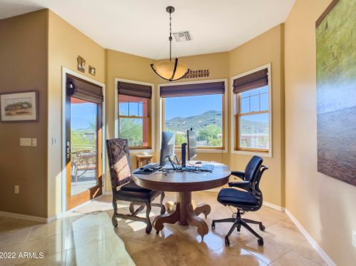 38233 31st Ave, Phoenix AZ  85086-7291 exterior