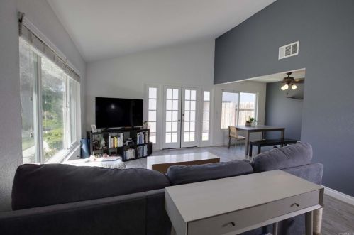 3682 Cliff Way, Oceanside CA  92056-4703 exterior