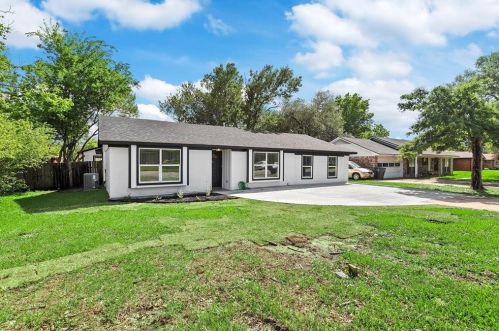2206 Barak Ln, Bryan, TX 77802-4630