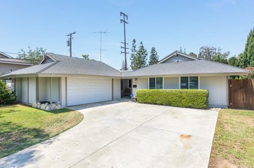 2155 Teri Pl, Fullerton, CA 92831-1420