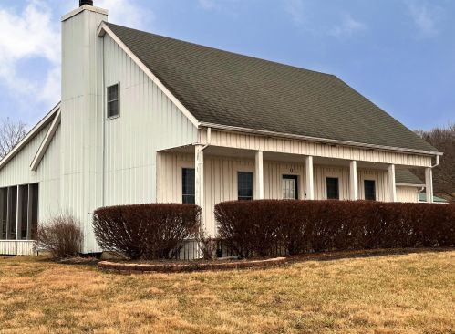 16132 Bailor Rd, Laurelville OH  43135-9504 exterior